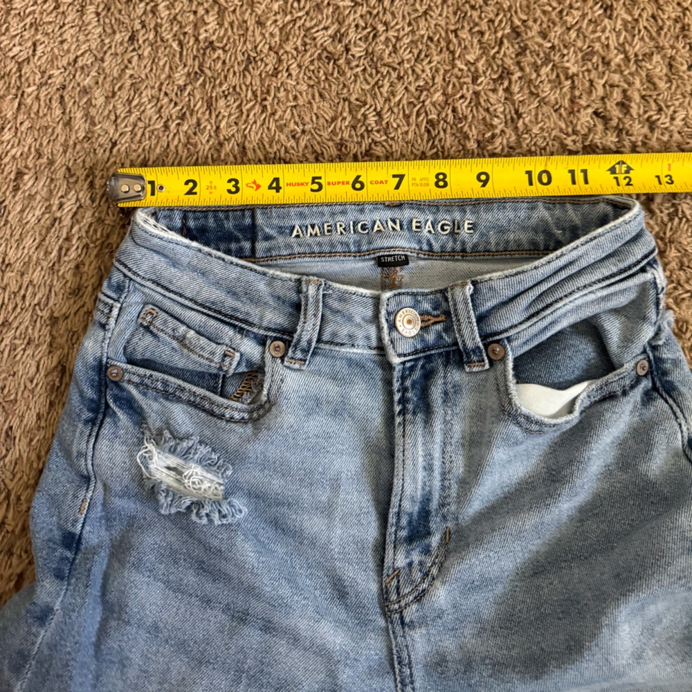 American Eagle Outfitters Distressed Mom Jeans size 00 Short - Picture 4 of 12
